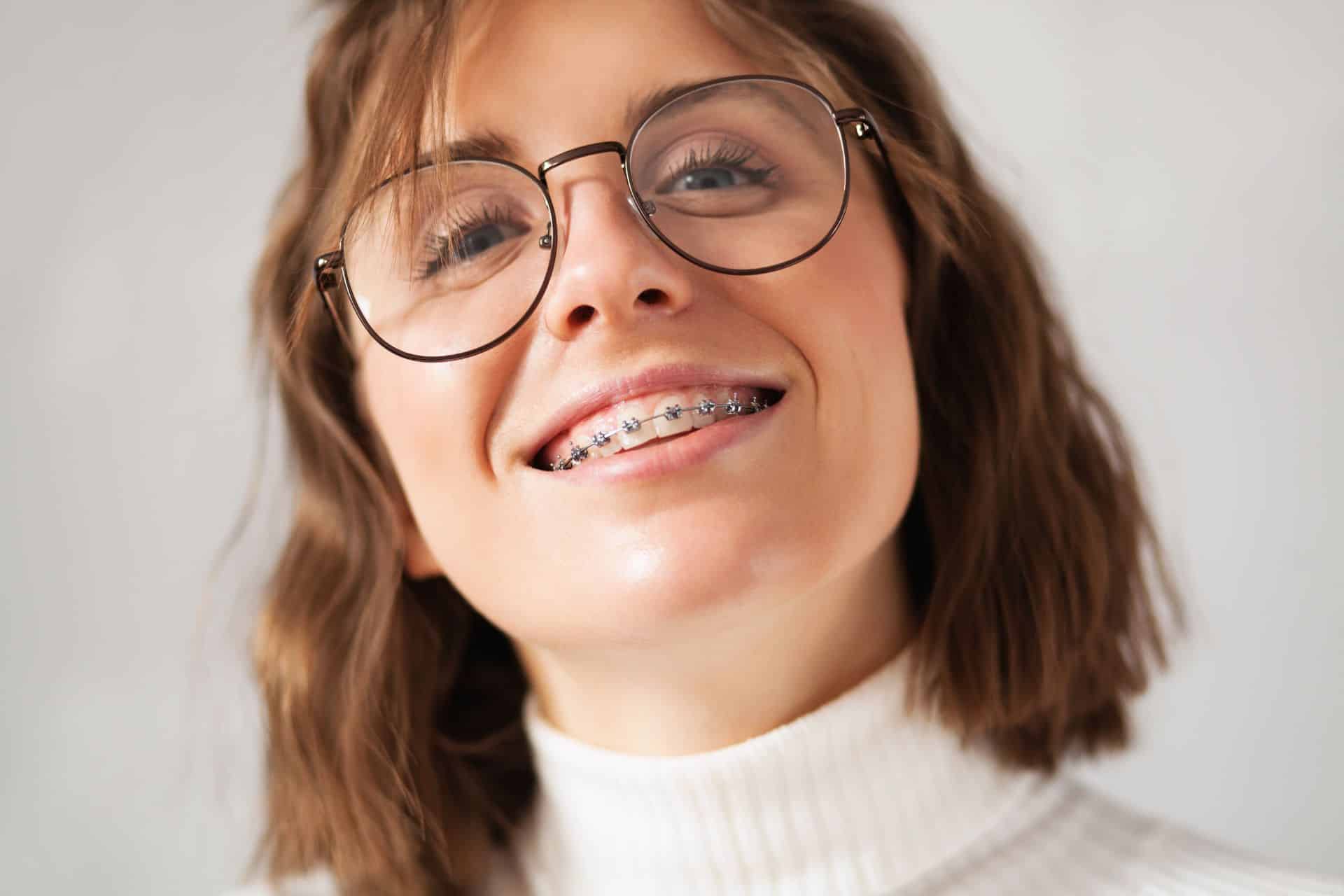 How Do I Know If I Need Braces or Invisalign? Advanced Orthodontics in Bellevue, WA